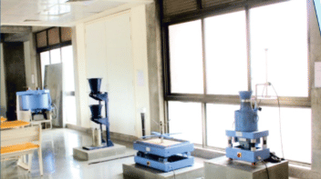 Bajaj Institute of Technology Wardha Laboratory photo 7